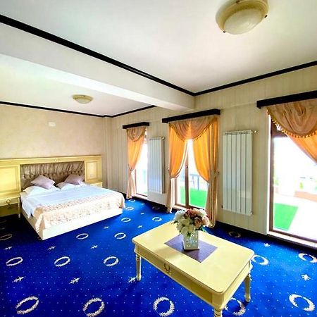 Hotel Premier Class Valea Lupului  ภายนอก รูปภาพ