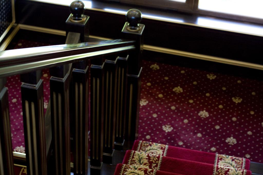 Hotel Premier Class Valea Lupului  ภายนอก รูปภาพ
